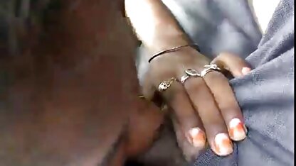 Hannah lái xe một lớn dildo trong cô ấy âm anh sec vang anh đạo và thích