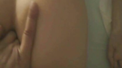 Một phim sec nhat ky vang anh 2007 người lớn mulatto bôi dầu cho mình và giật ra