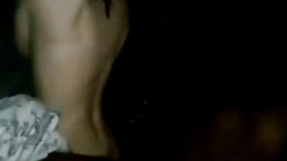 Brunette với nhỏ tits mang mình ngoài trời đến cực xem phim sec nhat ky vang anh khoái bằng cách sử dụng một lớn phallus