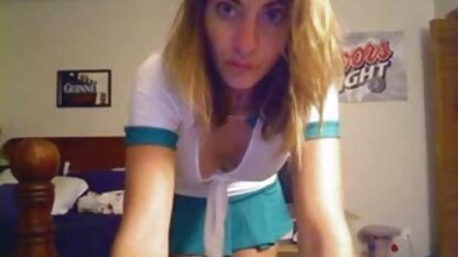 Marketa pechova phim sec vang